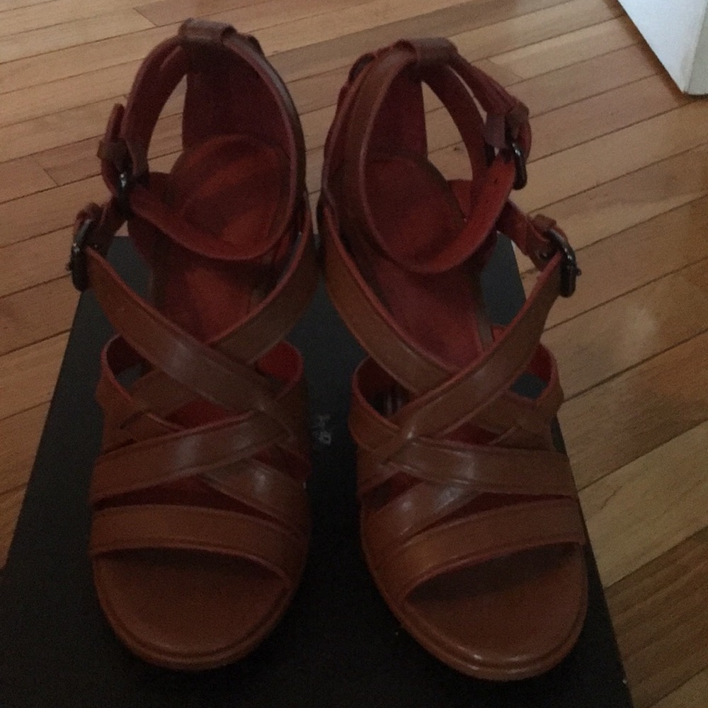 Coach wedge sandals size 6